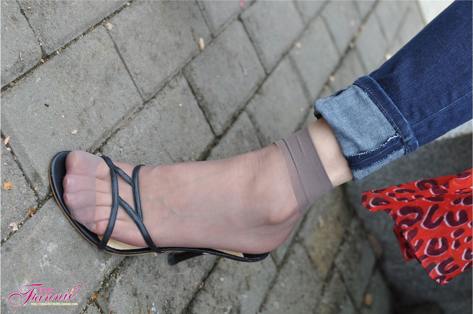 心绪盈秋。灰丝 芬妮高清丝足